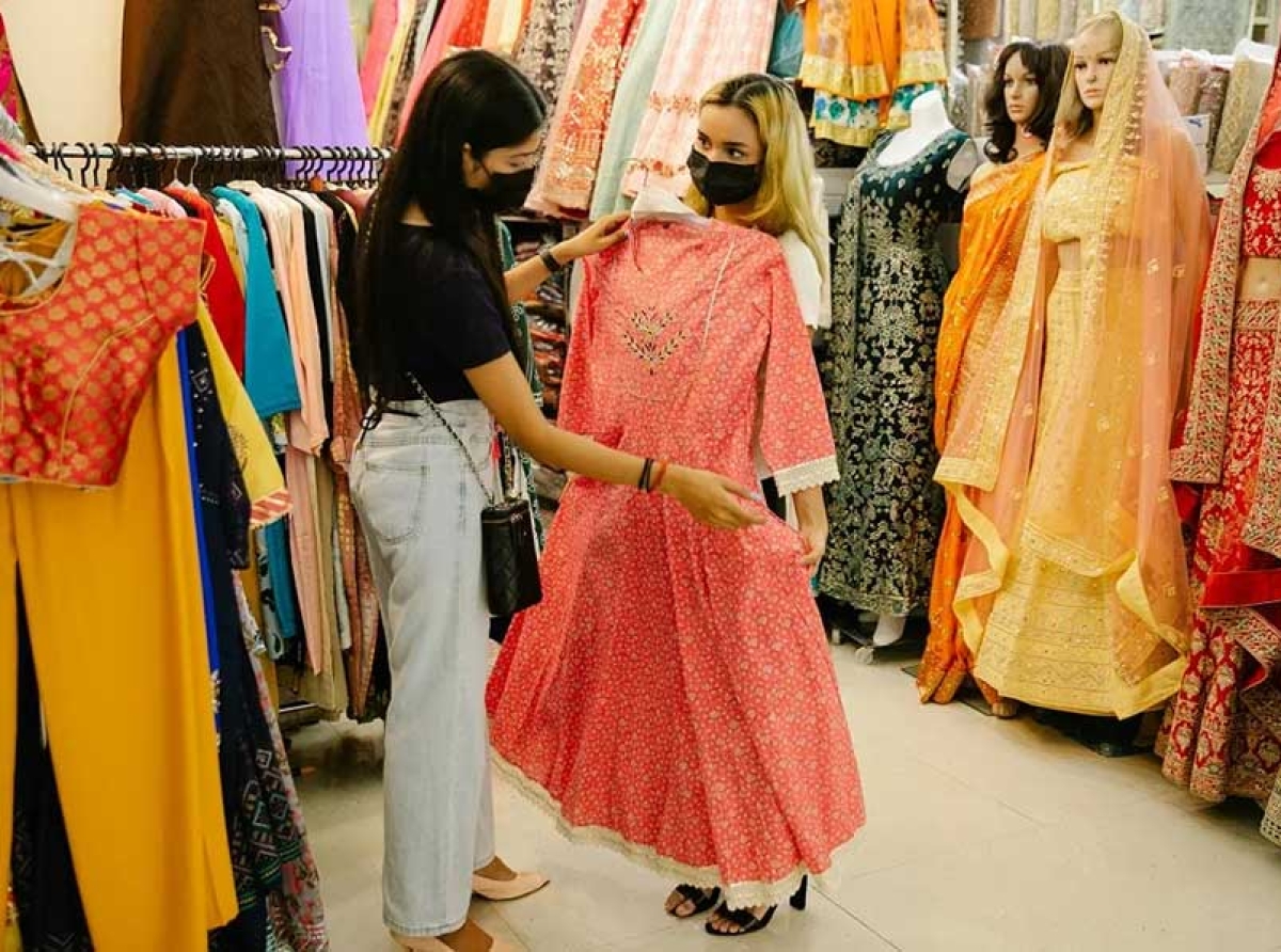 RetailScenario